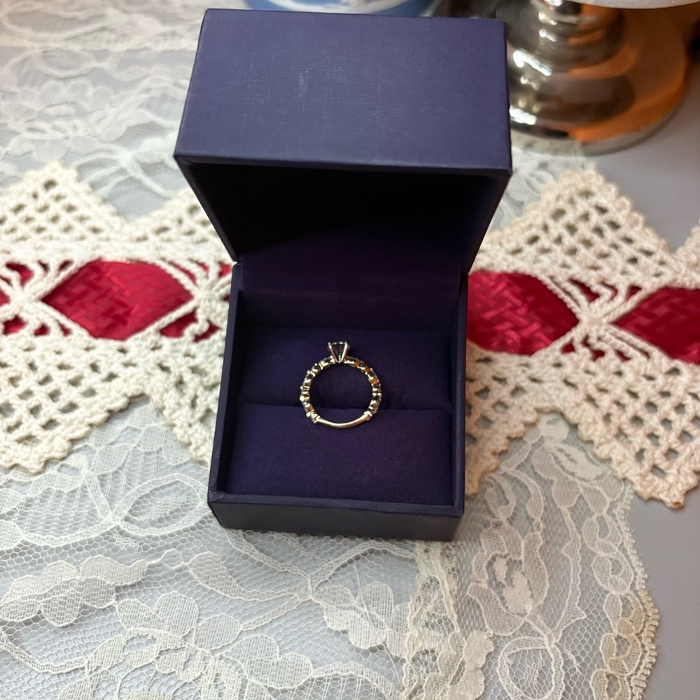3/4KT 14K Gold Diamond Ring - Picture 4 of 7
